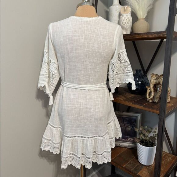 Spell and the Gypsy Abigail Mini Dress Womens SMALL Ivory White Lace Cotton Belt - Picture 4 of 14